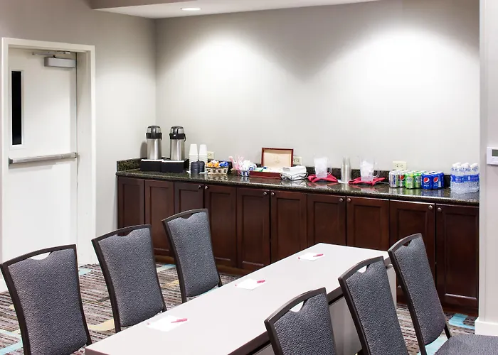 Worth Cultural District Hotel 3*
