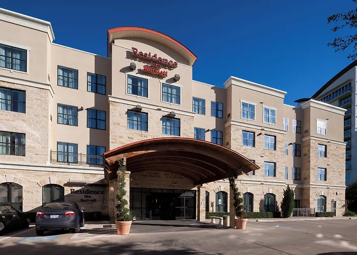 Hotel Worth Cultural District 3*